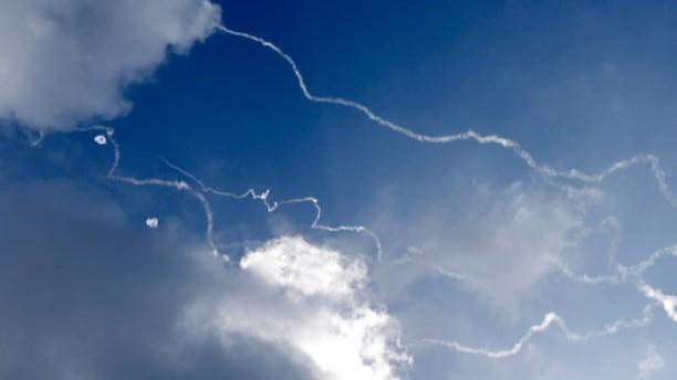 Israel Laporkan Serangan Roket Terbaru Hizbullah di Haifa