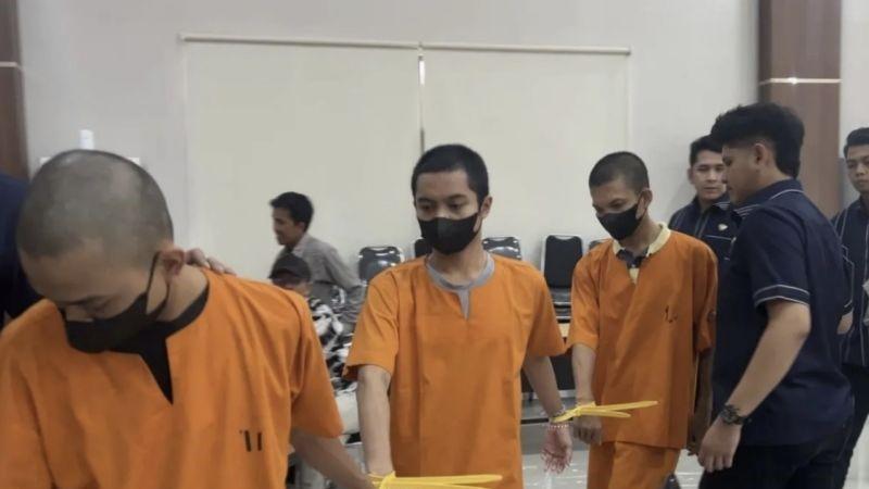 3 Pria di Riau Ditangkap usai Sebarkan Video Porno Sesama Jenis