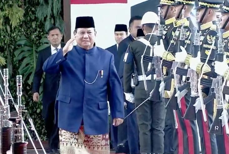 Prabowo dan Putranya Hadiri Pelantikan di Gedung MPR, Gibran dan Selvi Ananda Tiba Lebih Dulu