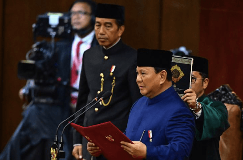 Menangkap Makna Balutan Pakaian Adat Betawi di Pelantikan Prabowo-Gibran