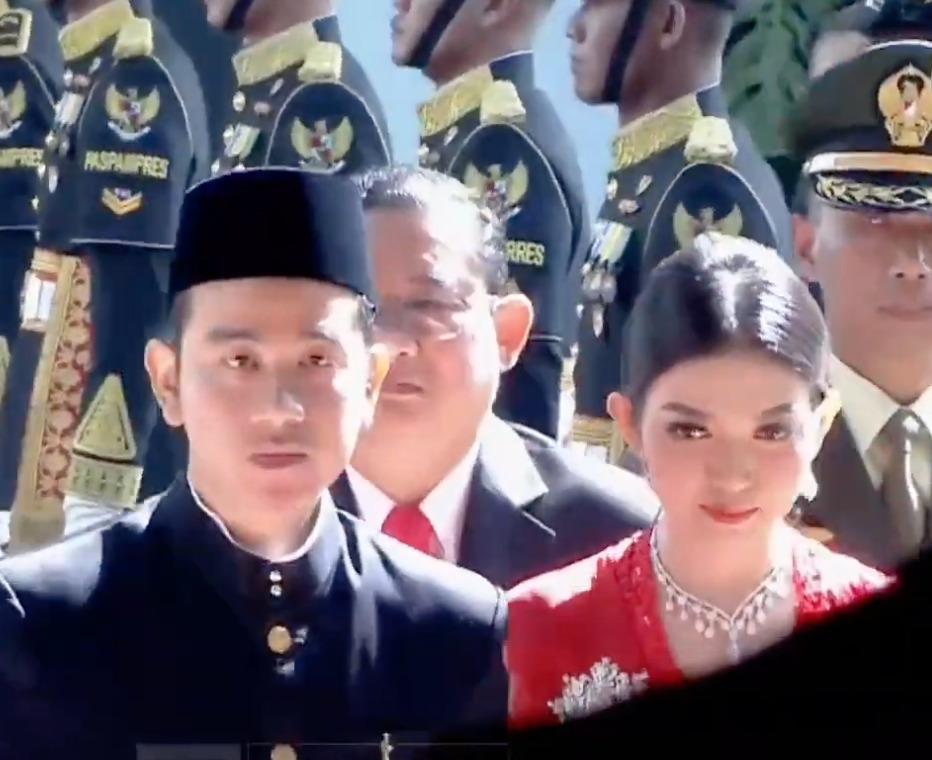 Gibran dan Selvi Ananda Tiba di Gedung MPR untuk Pelantikan Presiden dan Wakil Presiden