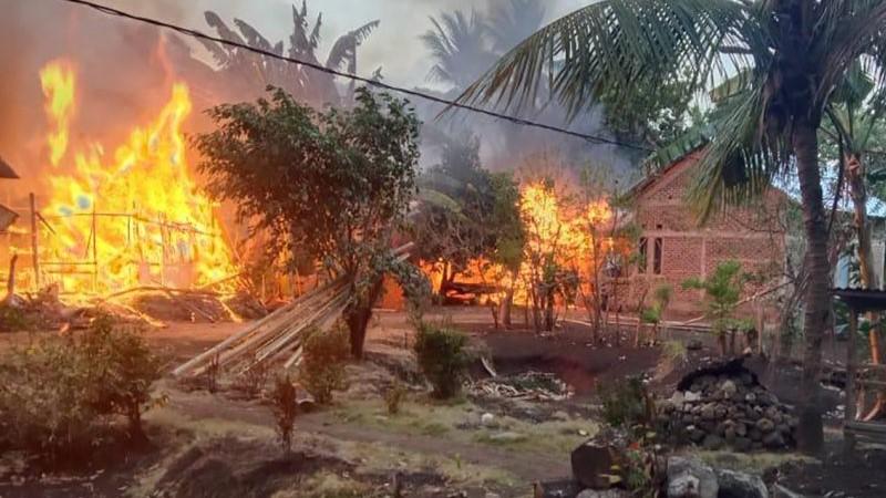 Konflik Antardesa di Flores NTT, Puluhan Rumah Dibakar dan 1 Orang tewas
