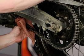 4 Cara Atasi Rantai Motor yang Berisik, Jika Lama Dibiarkan bakal Parah!