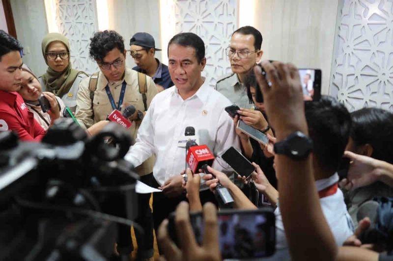 Demi Pangan Berdaulat, Amran Fokus Genjot Produksi dan Perluasan Areal Pertanian