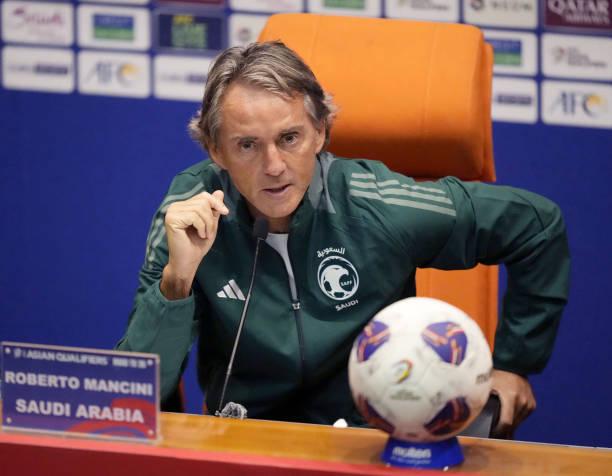 Arab Saudi Pecat Roberto Mancini!