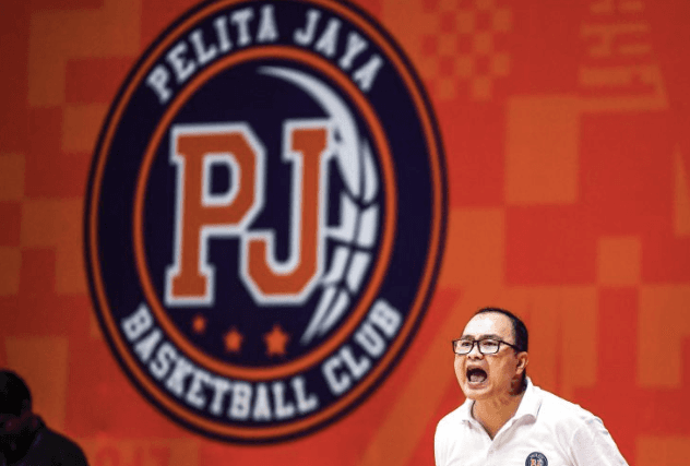 Perbasi Tunjuk Johannis Winar jadi Kepala Pelatih Timnas Basket Putra