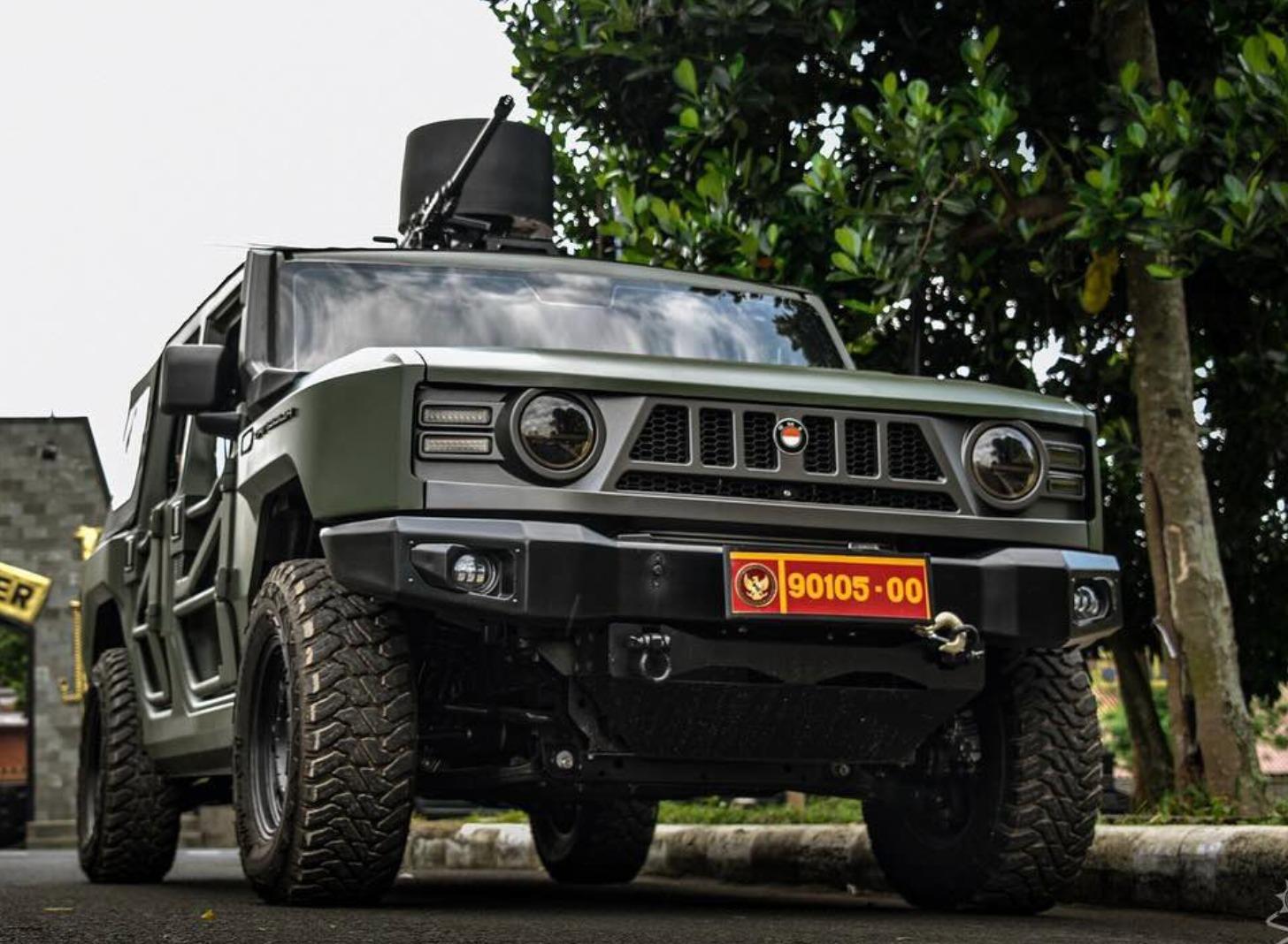 Presiden Prabowo Larang Mobil Mewah Impor, Menteri Didorong Gunakan Maung Pindad