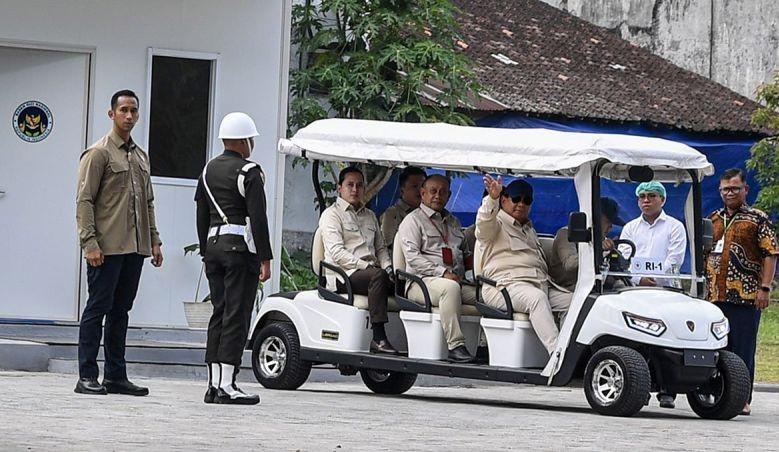 Survei Indikator: Program Makan Bergizi Gratis Prabowo Disambut Baik oleh Publik