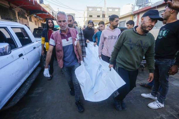 Serangan Israel Tewaskan 102 Warga Palestina, Korban Meningkat 43.163