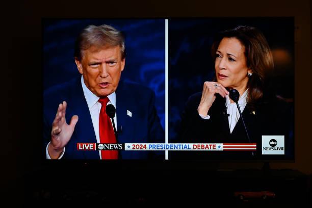 Harris vs Trump Berjuang Ketat Menuju Kursi Kepresidenan AS