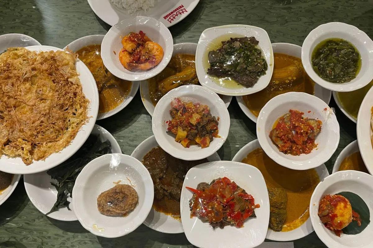 7 Rumah Makan Padang Legendaris di Jakarta