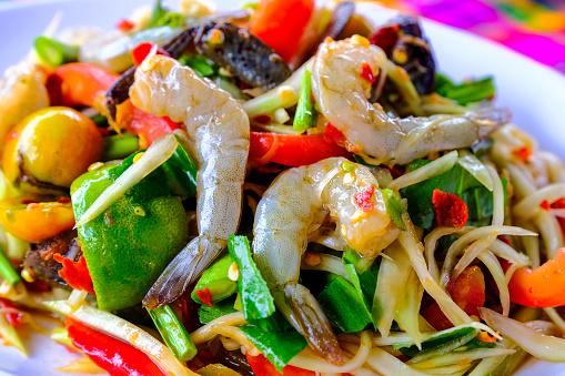 Segar dan Pedas, Ini Resep Som Tam ala Thailand