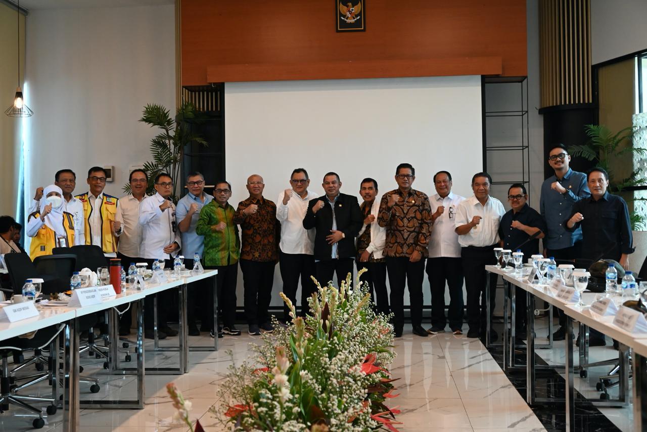 Komisi V Tinjau Kesiapan Mitra Kerja Hadapi Libur Nataru di Pelabuhan Merak