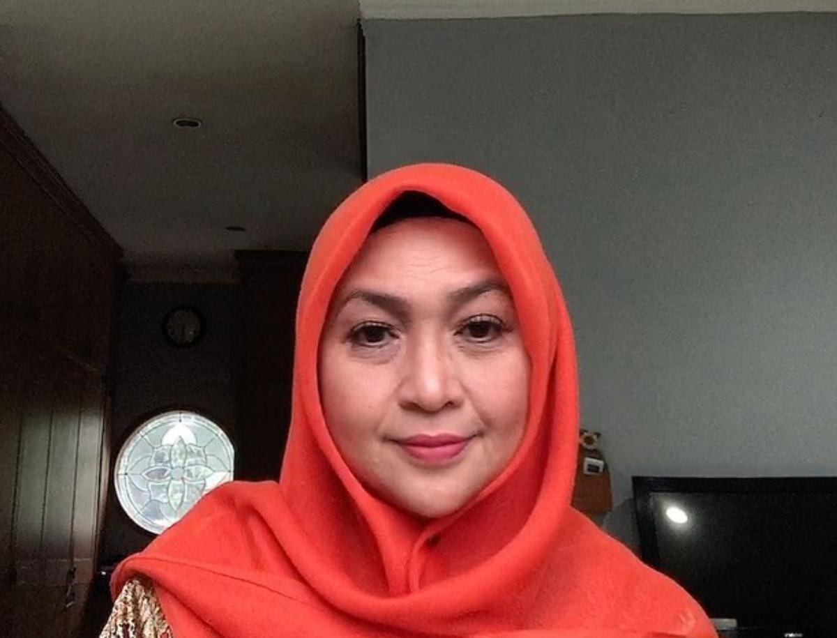 Dina Mariana, Penyanyi Legendaris Era 70-an, Meninggal Dunia di Usia 59 Tahun