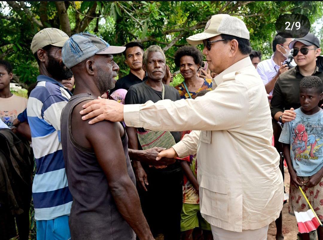 Presiden Prabowo Tinjau Langsung Panen Padi di Merauke