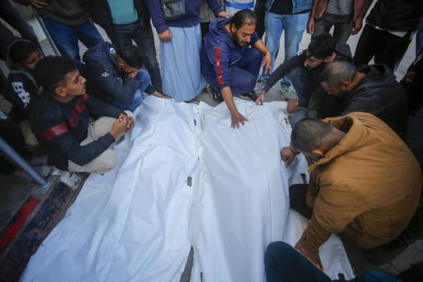 34 Orang Tewas saat Militer Israel Gencarkan Serangan di Gaza