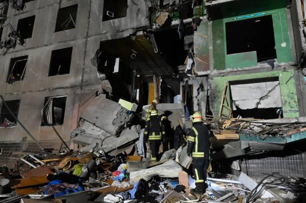 Apartemen di Kharkiv Dihantam Serangan Rusia, 25 Orang Terluka