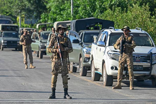 Bentrokan di Waziristan: 9 Tewas, Termasuk 4 Tentara Pakistan