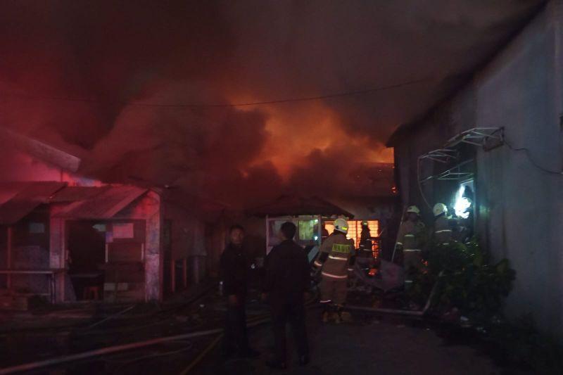 Kebakaran Gedung Kopegmar di Koja Diduga Akibat Korsleting Listrik