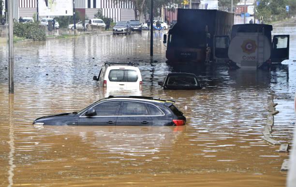 Banjir Terjang Beirut, Tutup Jalan Utama Dekat Bandara