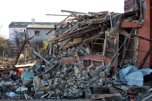 Serangan Udara Rusia Tewaskan Lima Orang di Ukraina Selatan