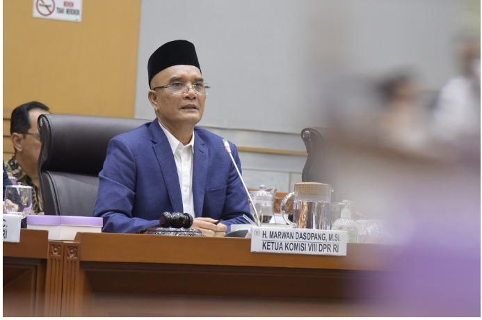 Komisi VIII Tunda Pembahasan Biaya Haji 2025
