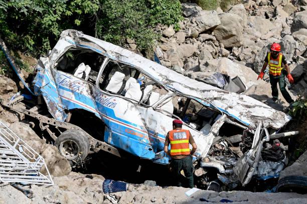 14 Tewas usai Bus Tamu Pernikahan Terjun ke Sungai di Pakistan
