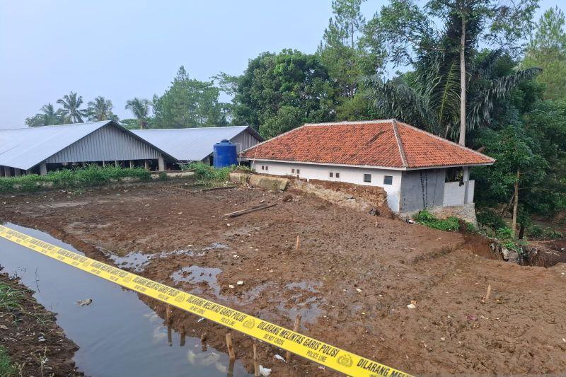Tembok Kolam Ponpes di Sukabumi Roboh, 4 Santri Tewas dan 5 Terluka