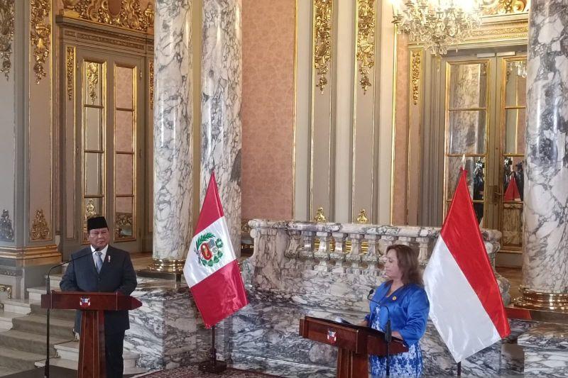 Presiden Prabowo Dianugerahi Penghargaan oleh Presiden Peru
