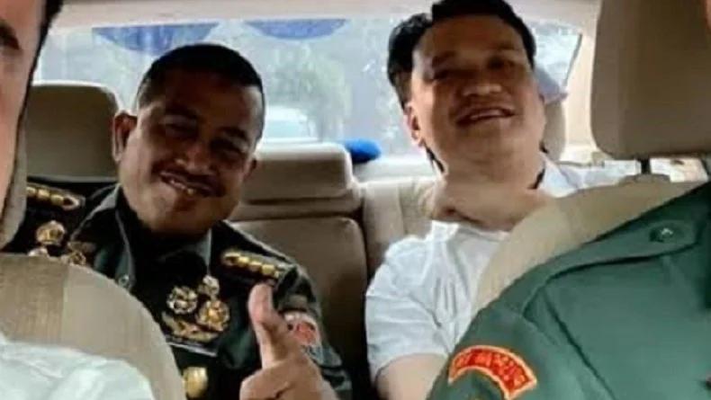 Viral! Ivan Sugianto Foto Bersebelahan dengan Perwira TNI