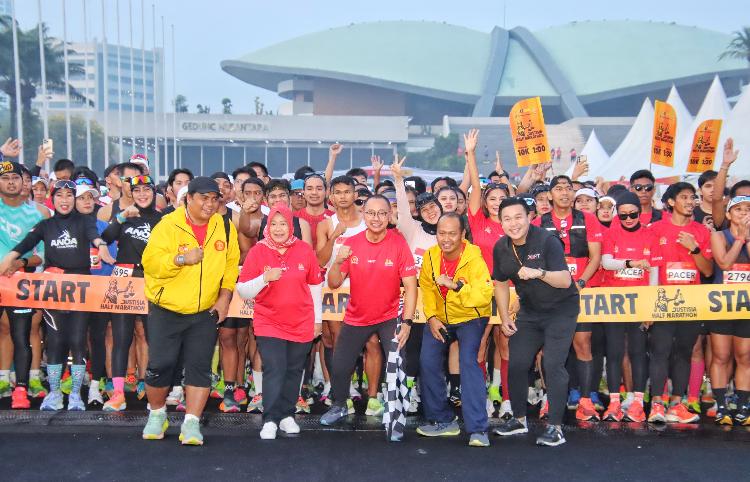 Gelar Justisia Half Marathon, Siti Fauziah: Agar Masyarakat Lebih Dekat dengan MPR RI