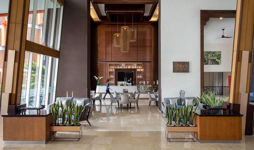 7 Rekomendasi Hotel Terbaik untuk Staycation di Sentul