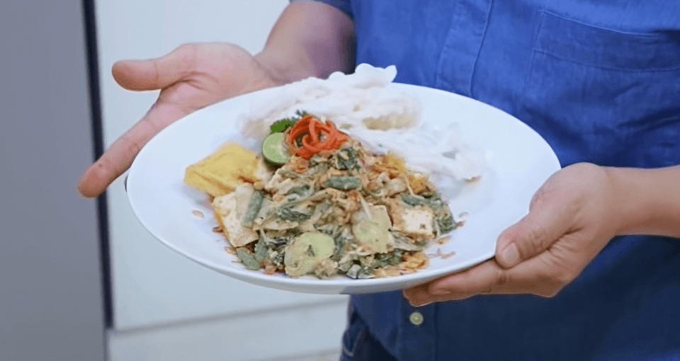 Apa Perbedaan Antara Lotek dan Pecel? Simak di Sini Penjelasannya
