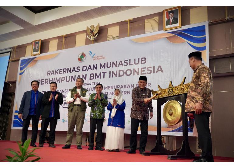 Wamenkop: Koperasi Jadi Solusi Pengentasan Kemiskinan dan Jeratan Rentenir