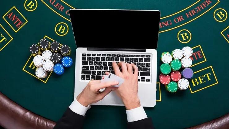 Mencegah Praktik Judi Online Sejak Usia Dini