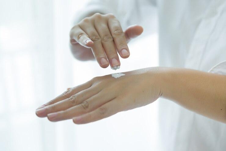 6 Cara Menjaga Menjaga Kelembapan Kulit Agar Selalu Sehat