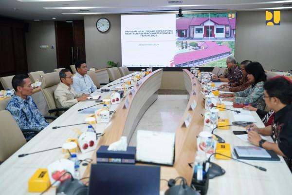 Wamen Diana Bertemu Wamendikdasmen, Bahas Program Revitalisasi Sekolah/Madrasah Tahun 2025