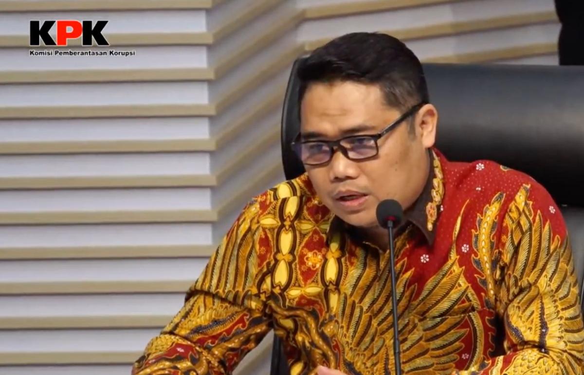 KPK Kejar-kejaran 3 Jam dengan Gubernur Bengkulu Rohidin yang Diduga Kabur Arah Padang