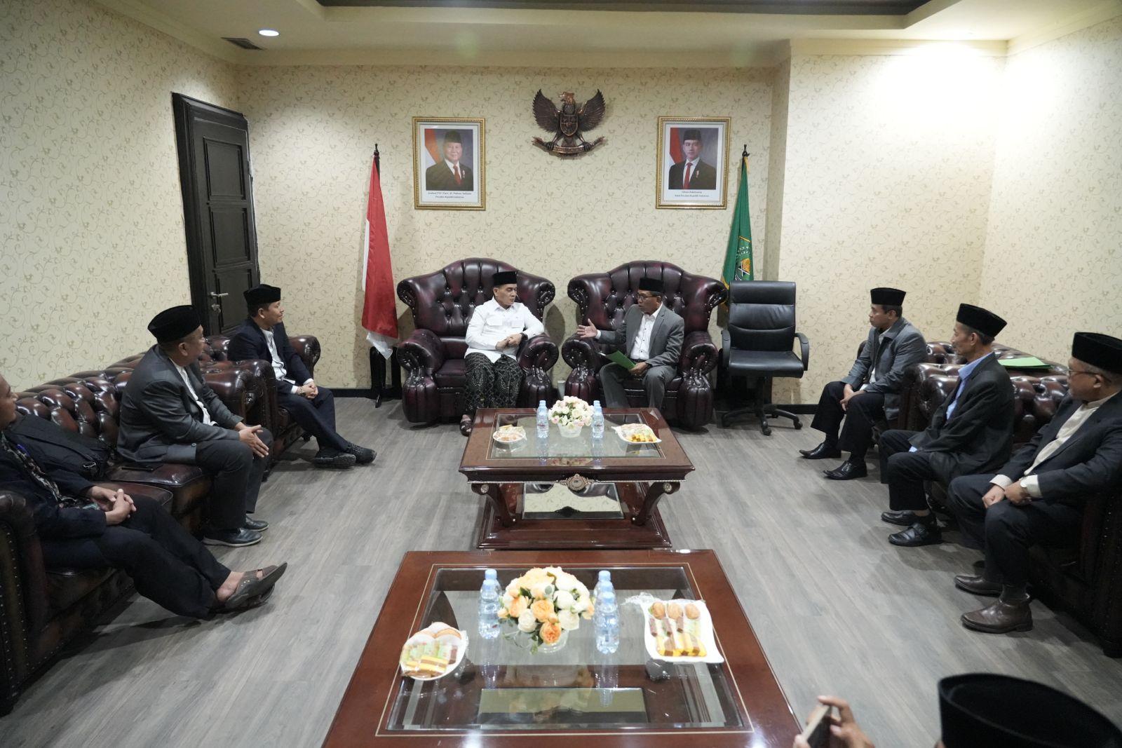 Wamenag Romo Syafi'i: Presiden Prabowo Beri Perhatian Penuh Pendidikan Pesantren