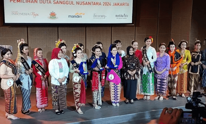 5 Inspirasi Warna Kebaya untuk Wanita Berkulit Sawo Matang yang Elegan