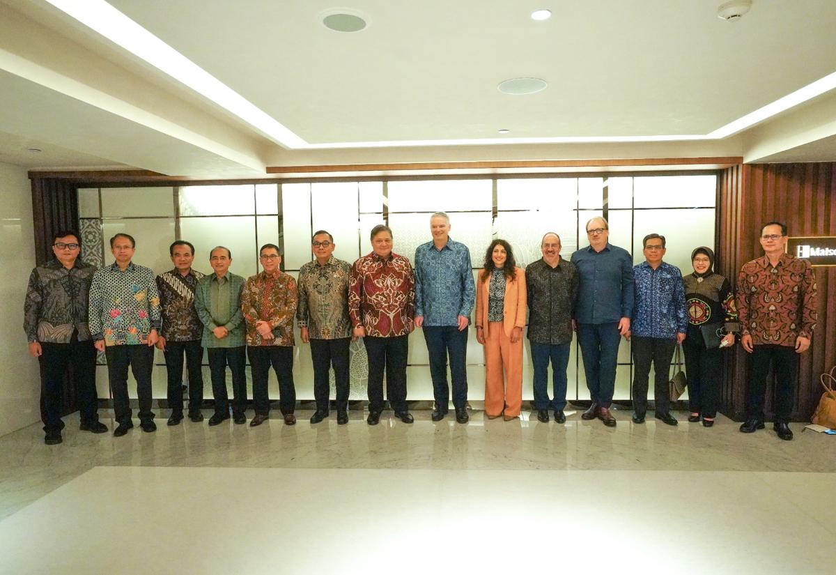 Menko Airlangga Bertemu Sekjen OECD Optimis Dukung Visi Indonesia Emas 2045