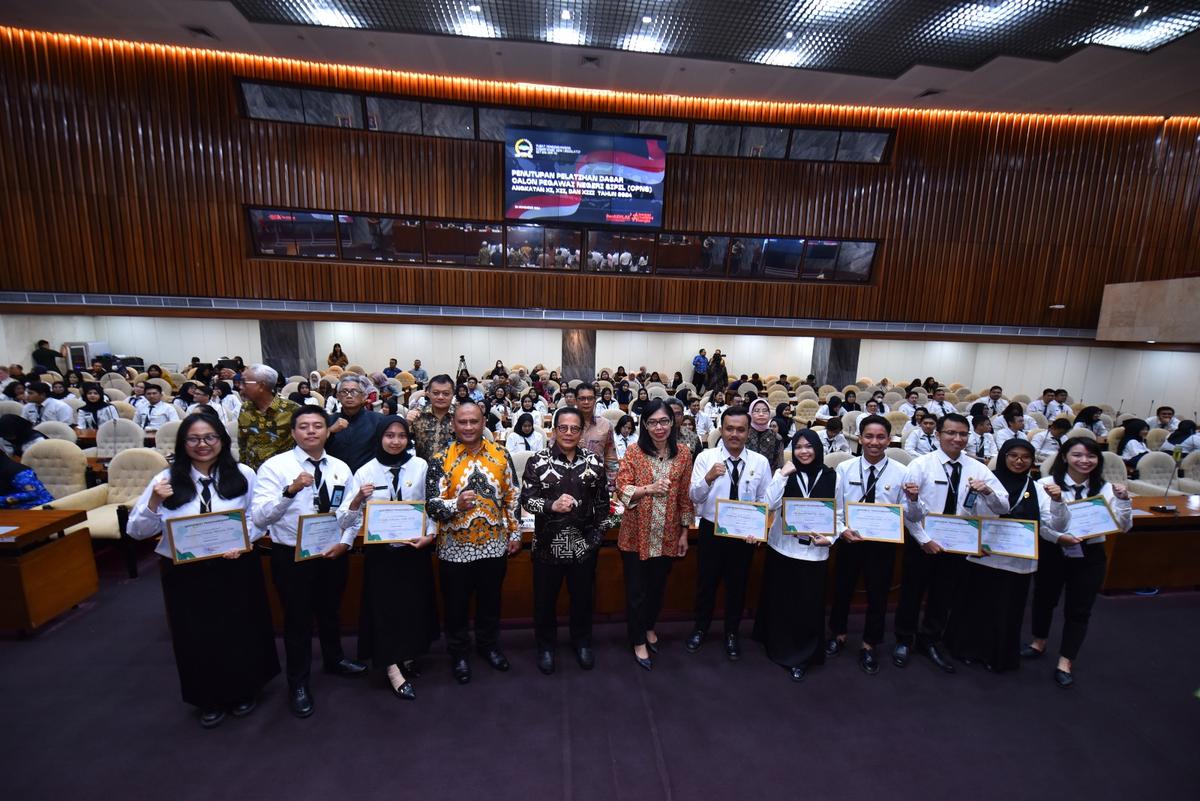 Penutupan Latsar CPNS, Indra Harap Pegawai Baru Siapkan Diri Hadapi Tantangan ke Depan