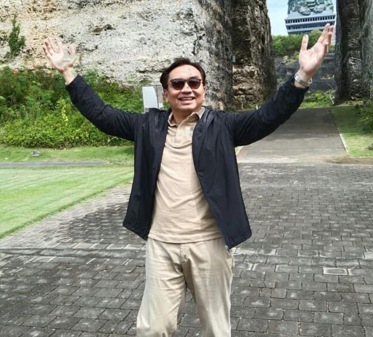 Dukung Ridwan Kamil, PDIP Resmi Pecat Effendi Simbolon