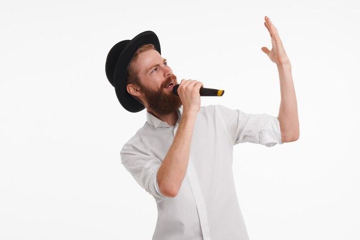 10 Manfaat Karaoke bagi Kesehatan Fisik dan Mental
