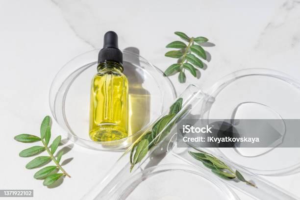 Bikin Wajah Bermasalah, Ini Kesalahan Pakai Peeling Serum