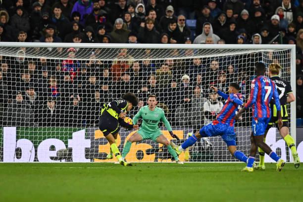 City Harus Puas Berbagi Poin Usai Ditahan Imbang Crystal Palace 2-2