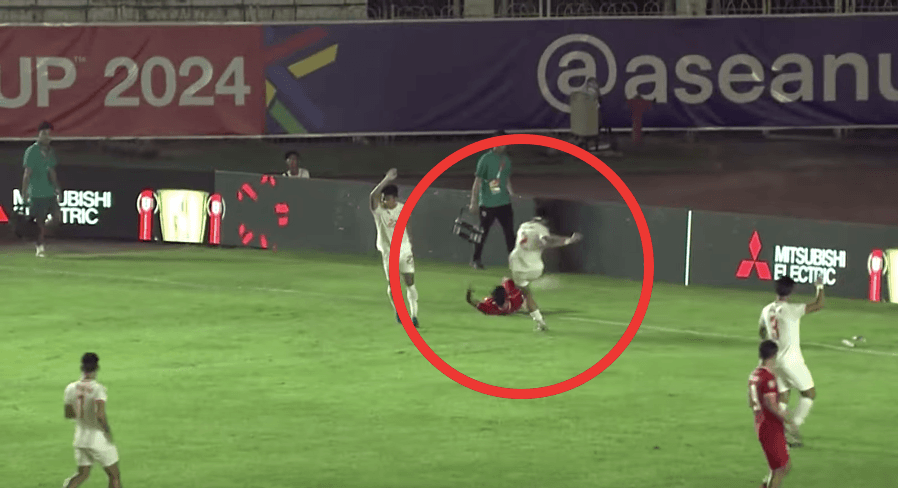 Tendang Bola ke Arah Kepala Marselino Ferdinan, Hein Phyo Win Diserbu Netizen Indonesia
