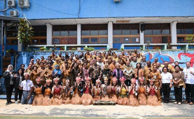 Pasca Lahirkan Tiga Provinsi Baru, Provinsi Papua Diharap Lebih Fokus Tingkatkan Kualitas Pendidikan