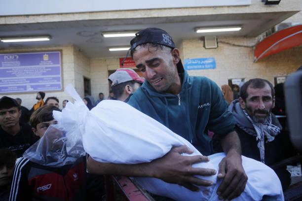 Serangan Udara Israel Tewaskan 19 Warga Palestina di Gaza