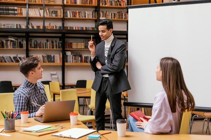 Memahami Apa Itu Sempro dalam Dunia Kuliah